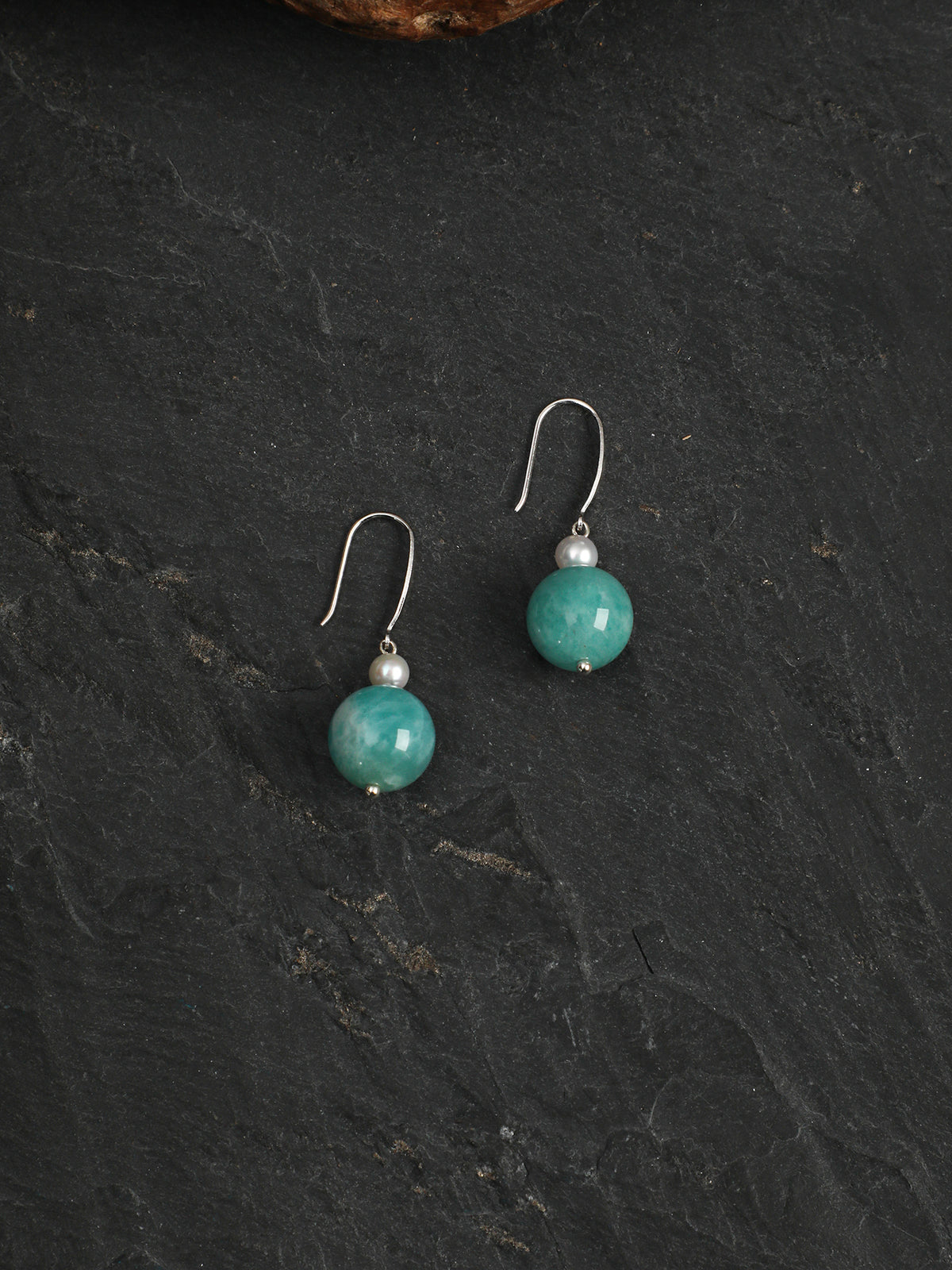OME017 Green Amazonite Pearl Dangle Earrings