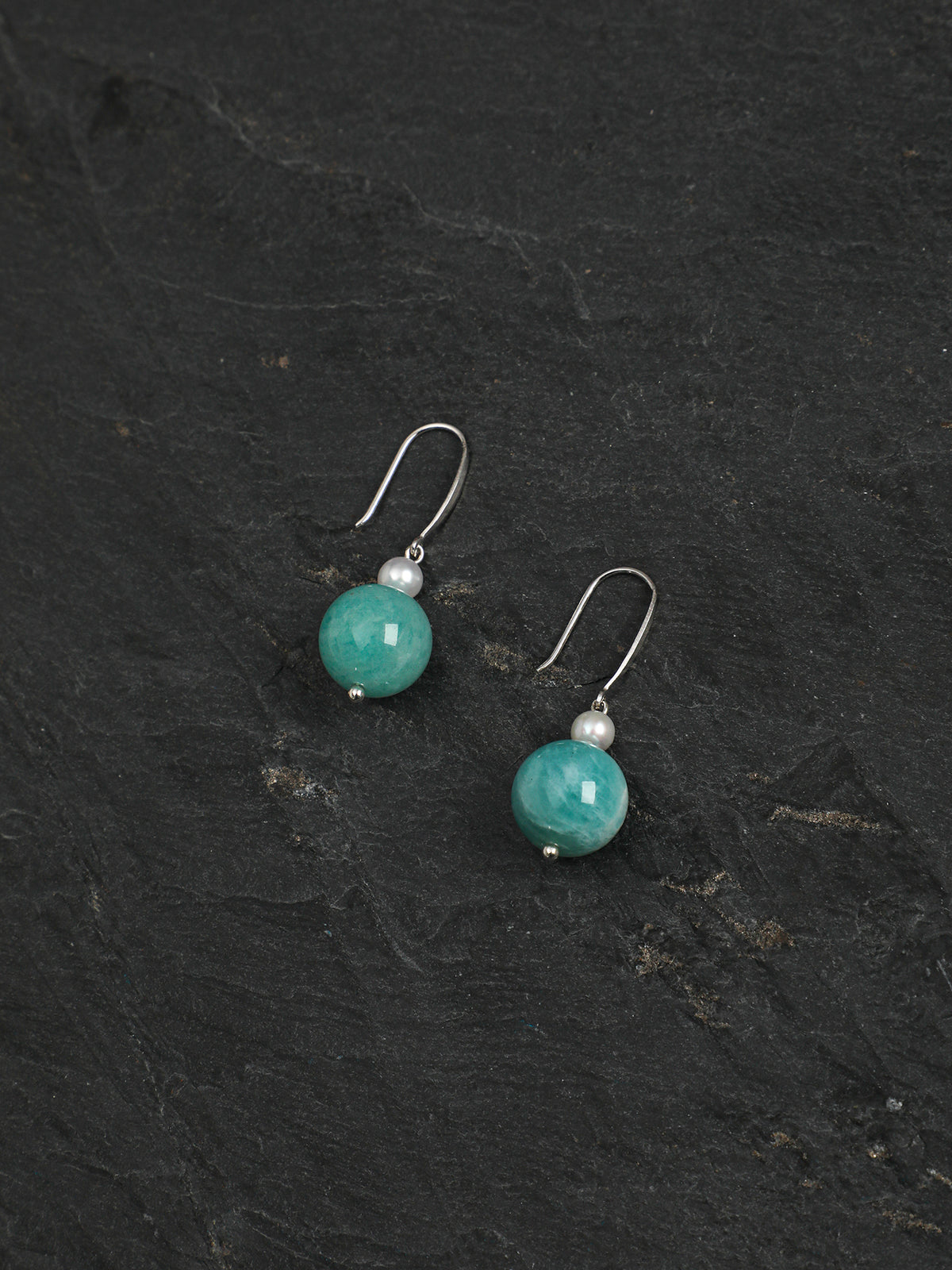 OME017 Green Amazonite Pearl Dangle Earrings