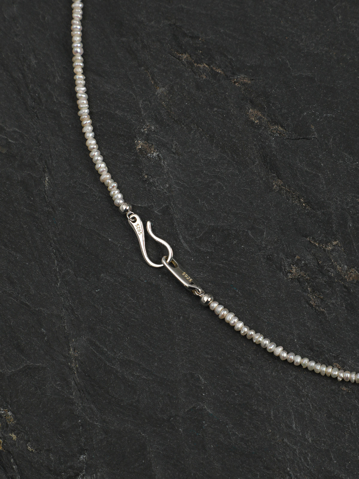 OMN006 Simple Ripple Gem Pendant Necklace