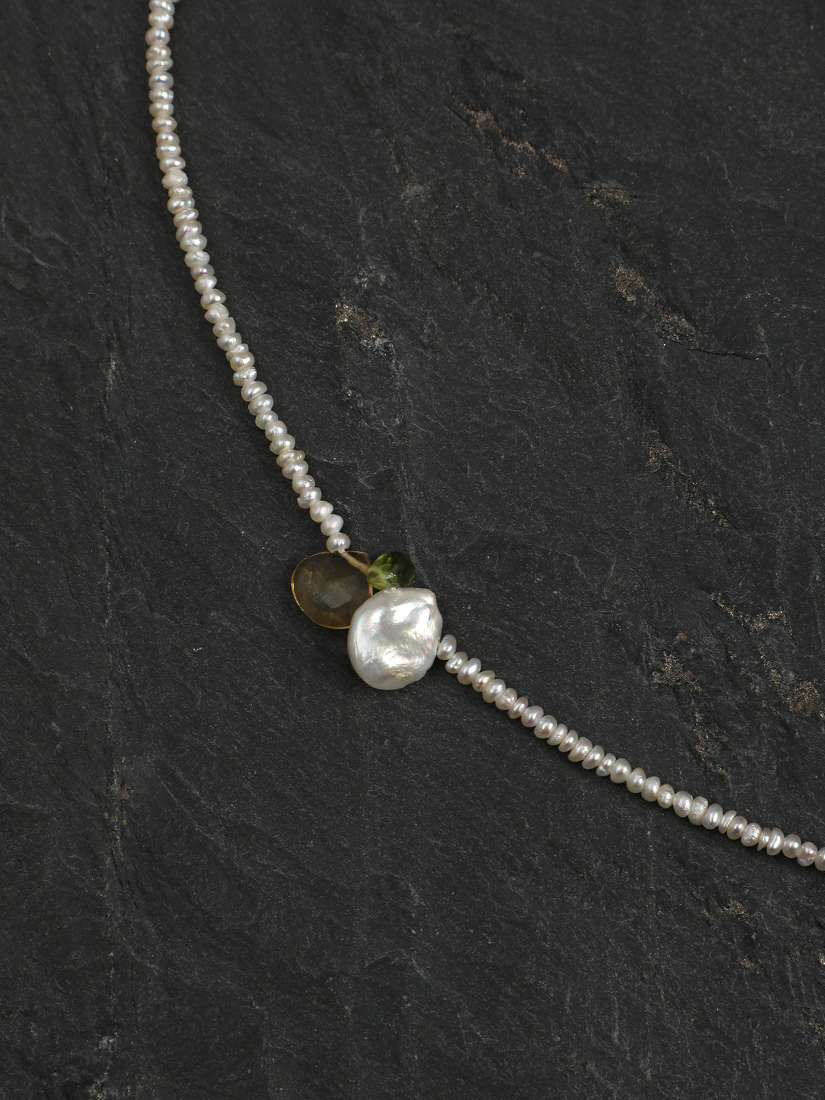 OMN006 Simple Ripple Gem Pendant Necklace