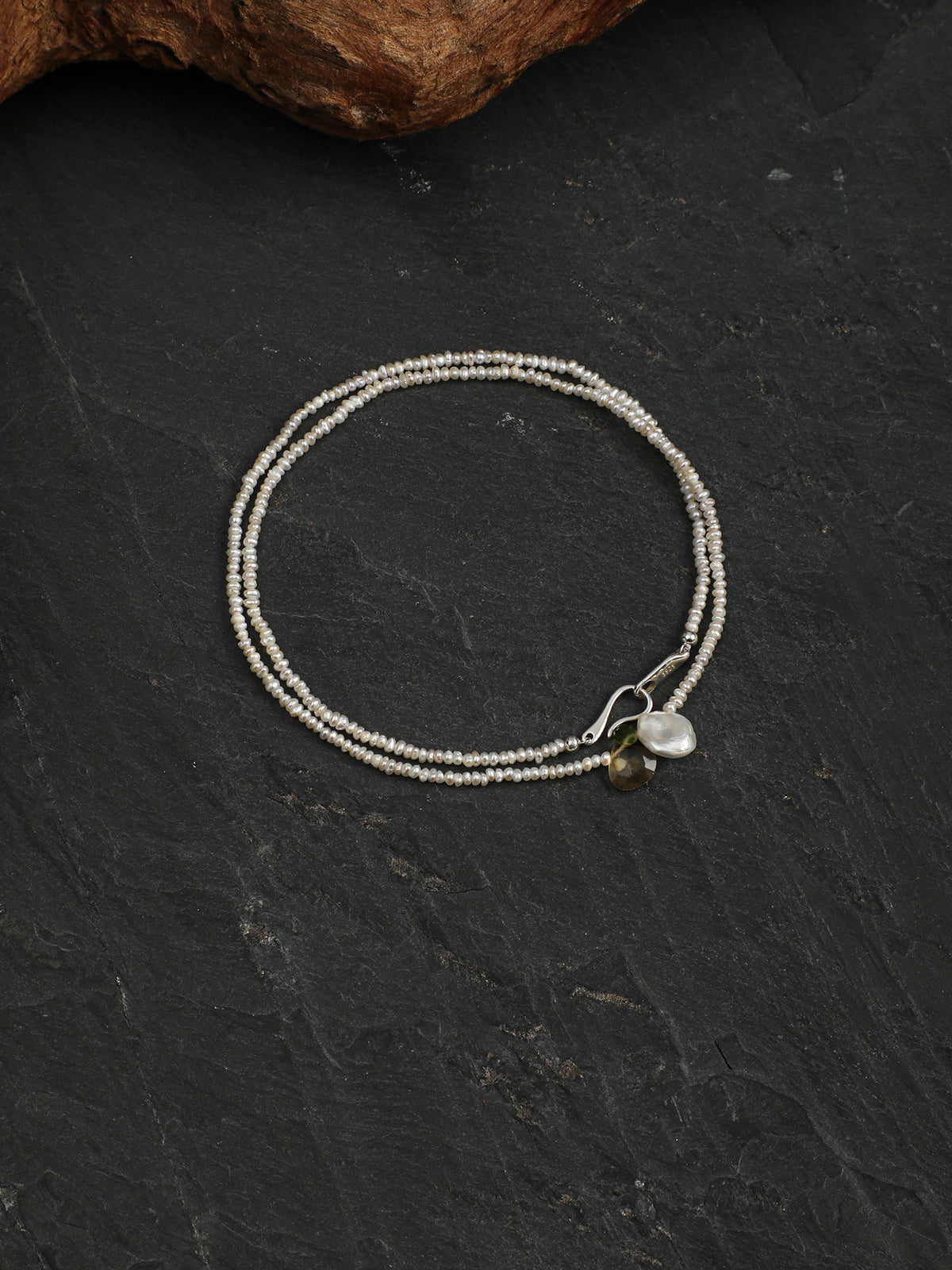 OMN006 Simple Ripple Gem Pendant Necklace