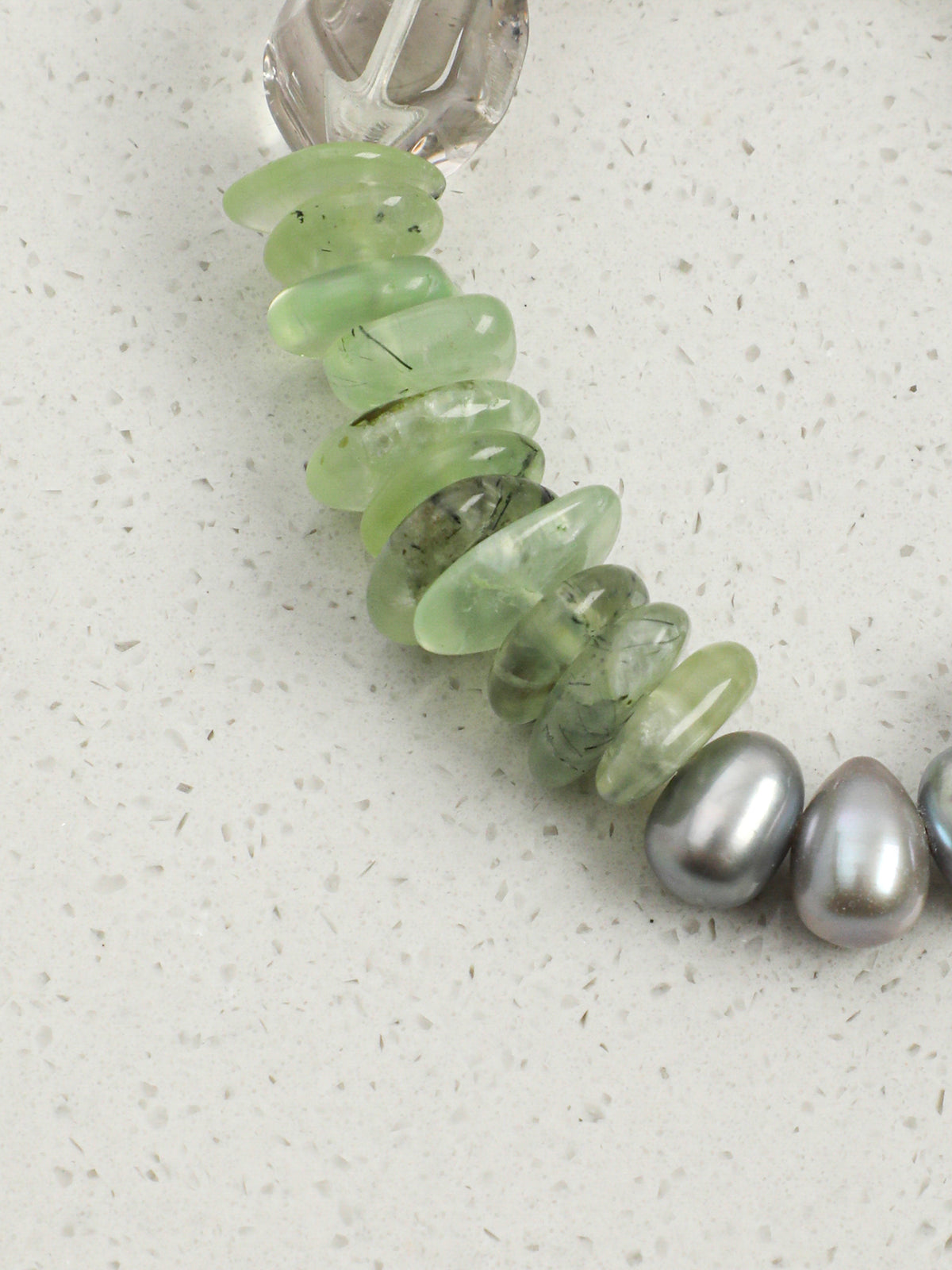 OMB016 Green Ripple Grey Pearl Bracelet