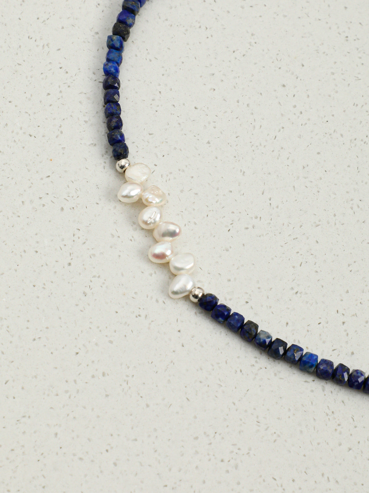OMN008 Starry Indigo Pearl Swell Necklace