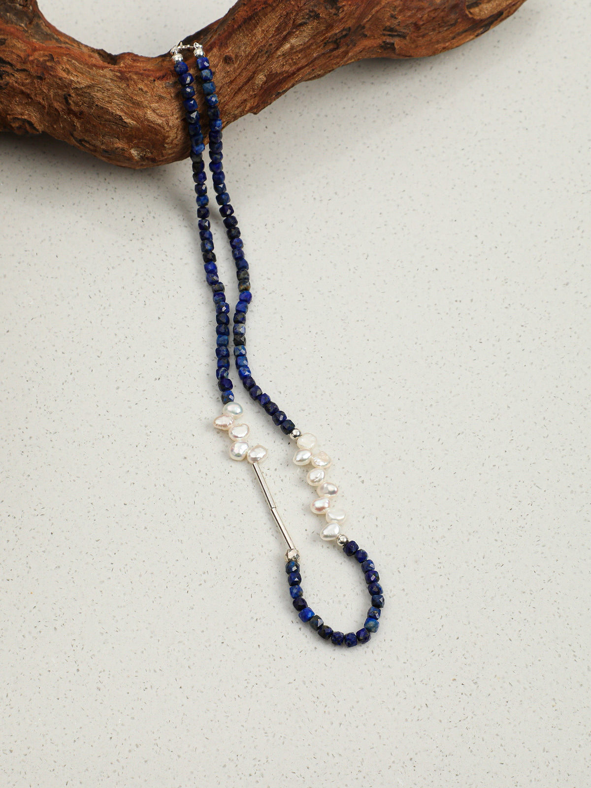 OMN008 Starry Indigo Pearl Swell Necklace