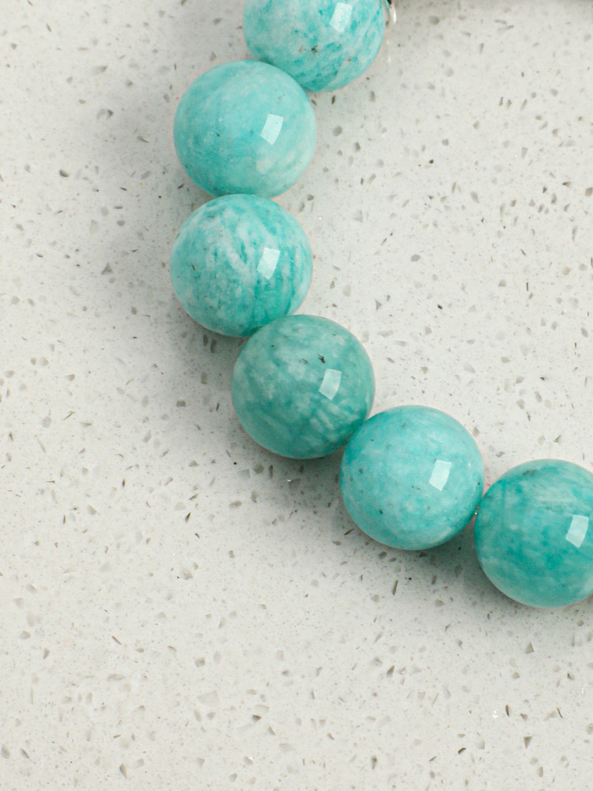 OMB018 Lake Ripples Speckled Pearls Bracelet