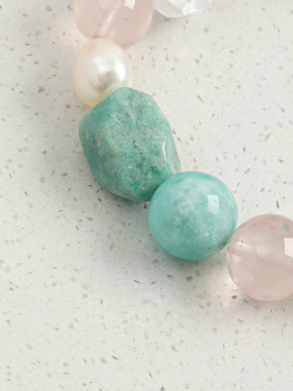 OMB017 Cyan Ripple Pink Crystal Bracelet