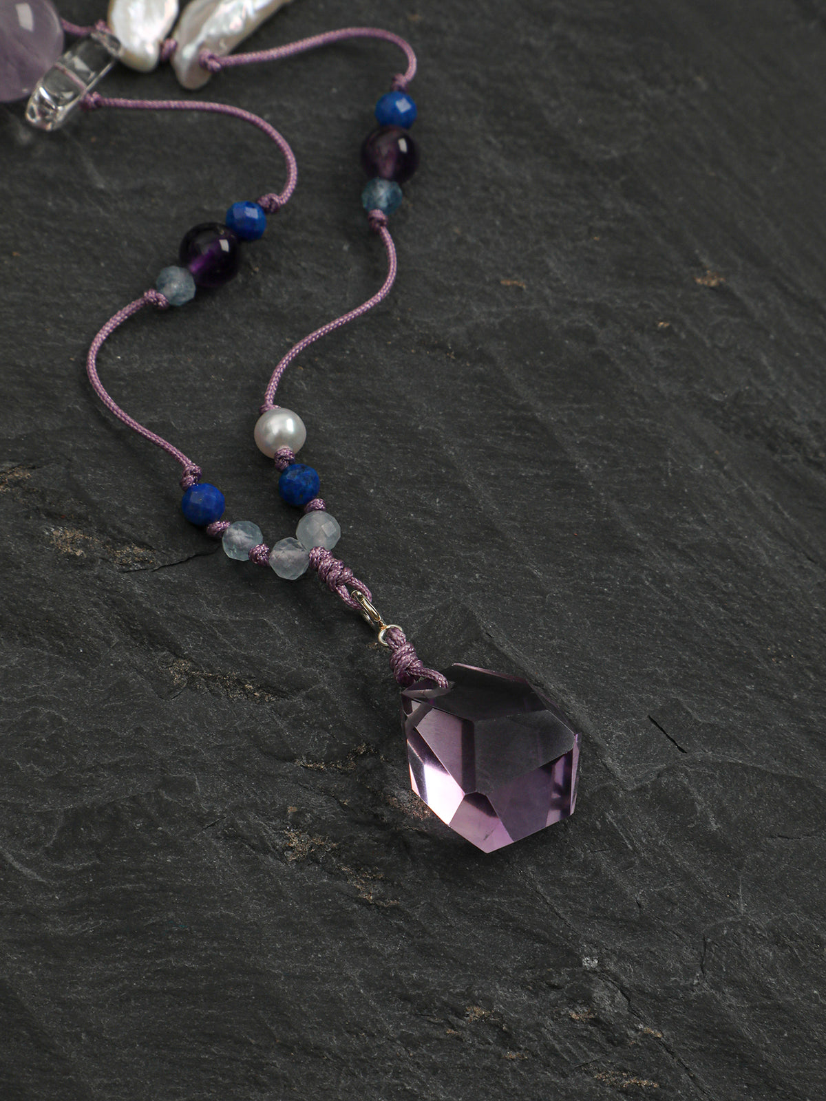 OMN010 Violet Cloud Hanging Crystal Necklace