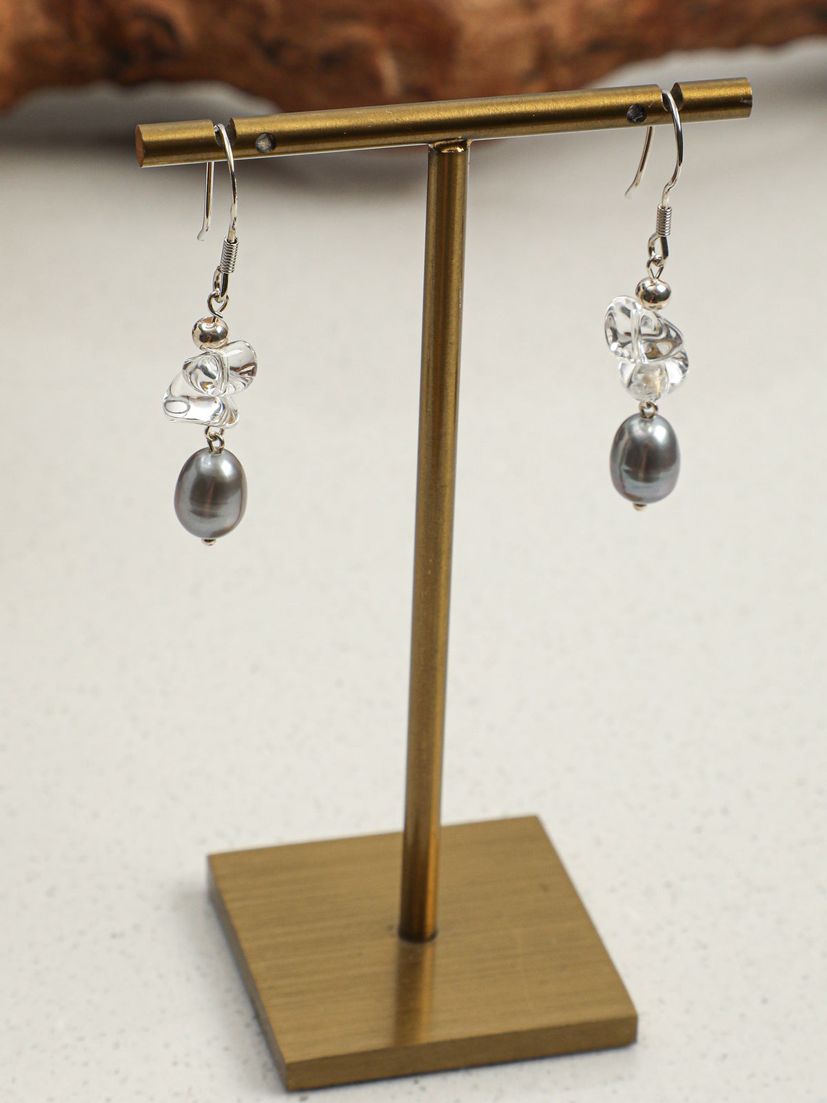 OME007 Clear Crystal Grey Pearl Earrings