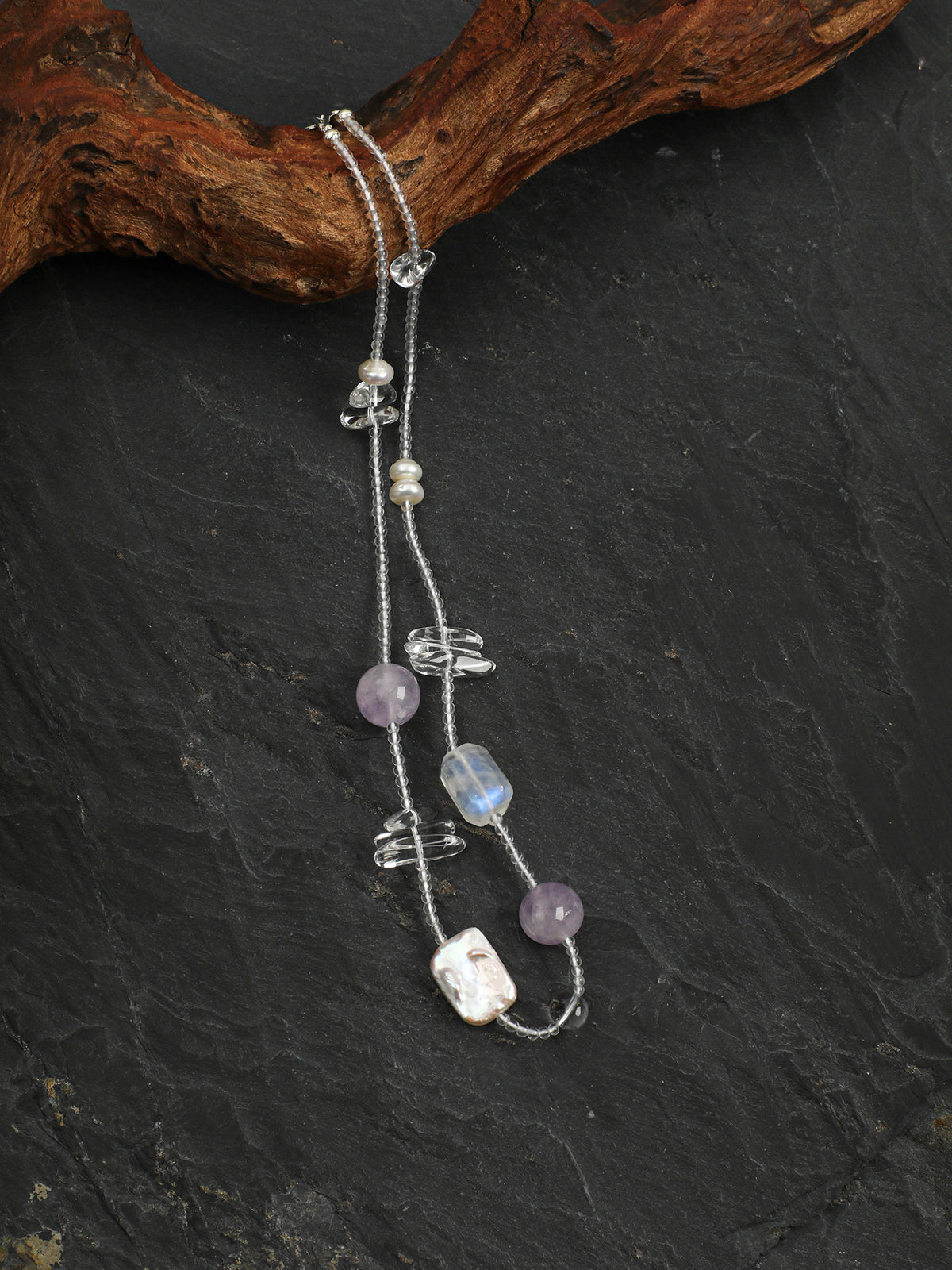 OMN004 Shore Violet Condensed Gem Necklace