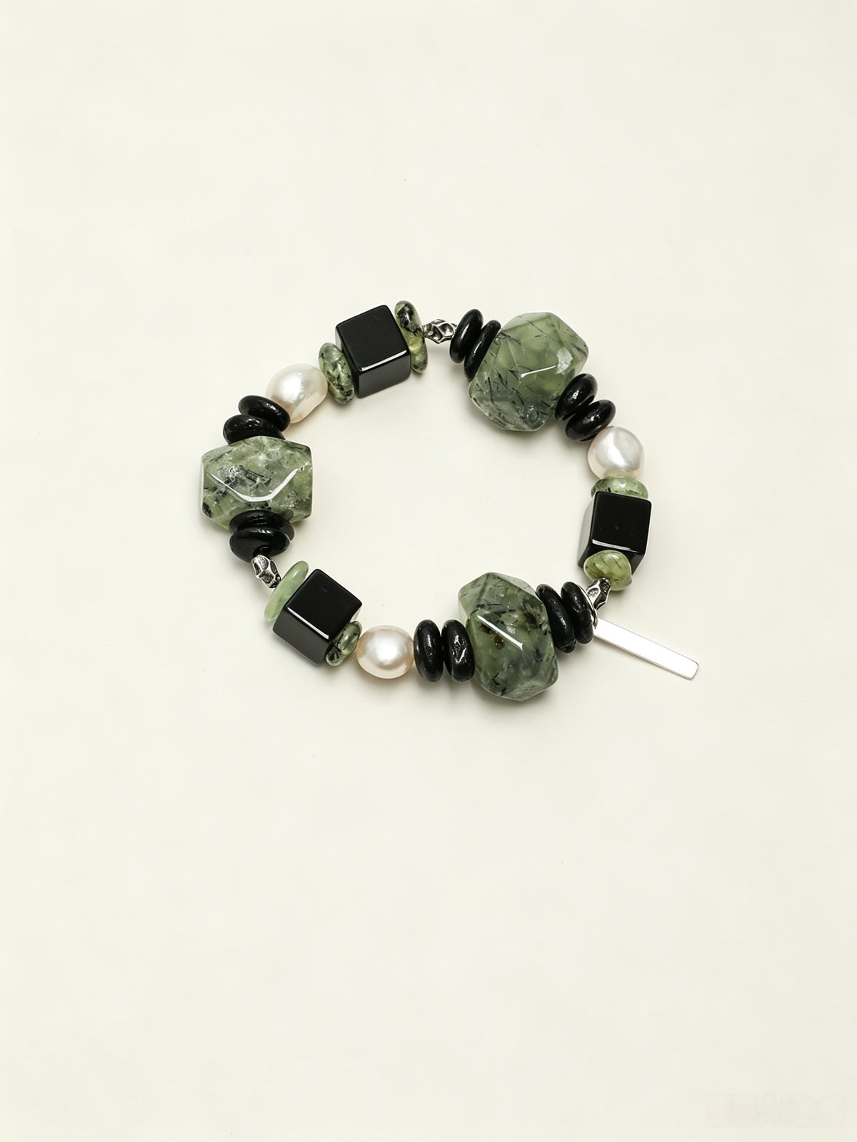 OMB009 Prehnite Ink Gem Bracelet
